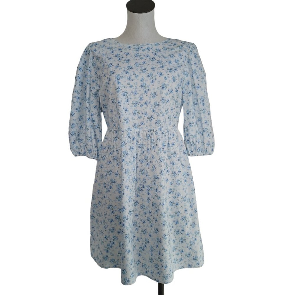 WAYF Dress Blue Ditsy Floral Criss Cross Tie Back‎ Womens size Medium NEW